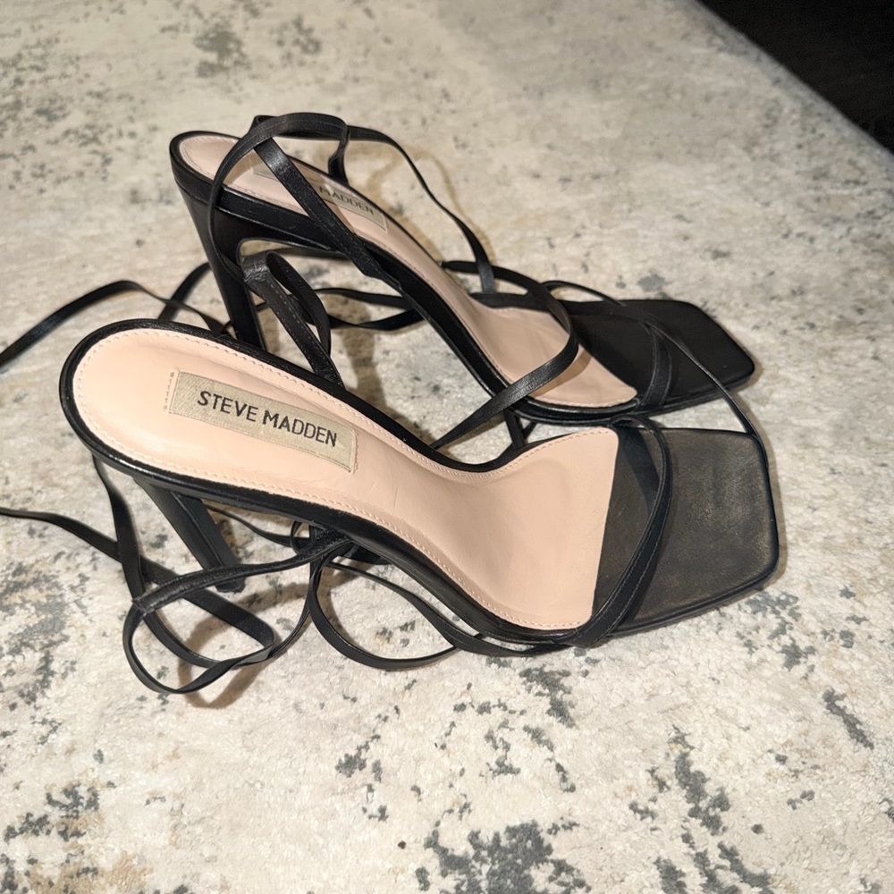 Steve Madden Black Strappy Heels 6inches